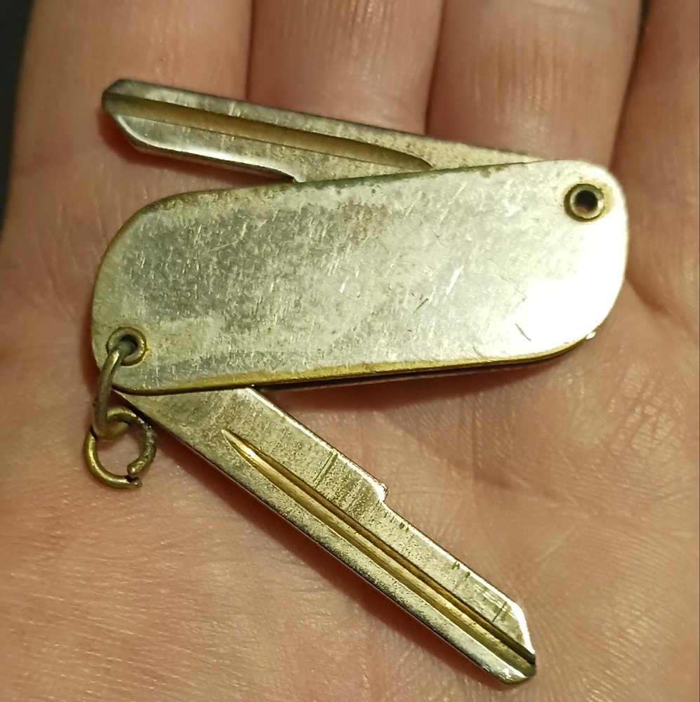 Buick Keychain - Picture 2 of 3